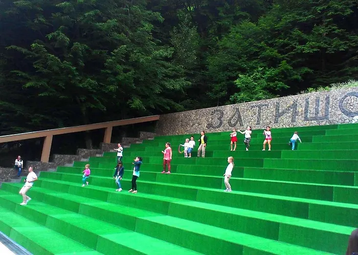 Zatyshok 酒店 斯瓦拉瓦