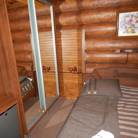 Hotel Zatyshok Swaljawa